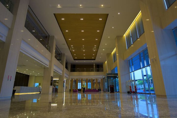 Hotel Interior 3 of 32