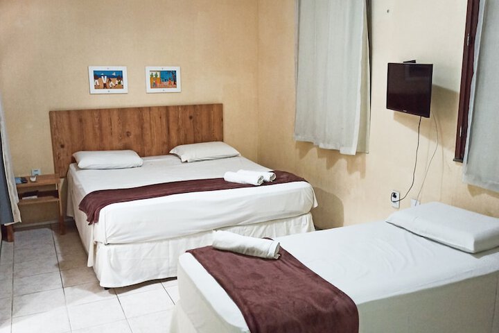 Room 8 of 30