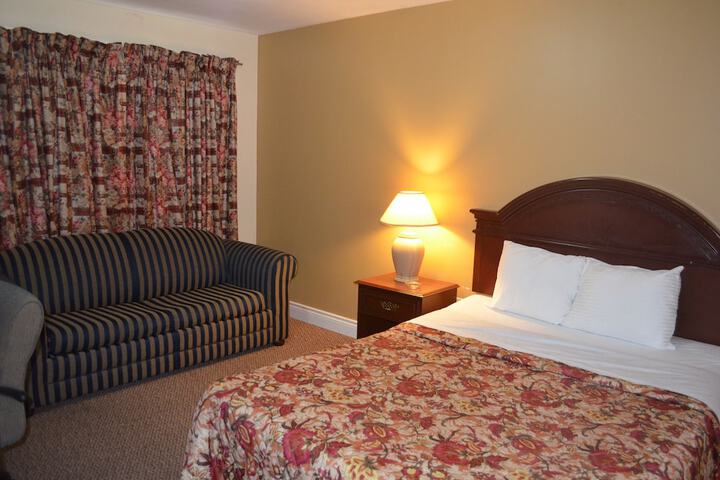 Room 14 of 24