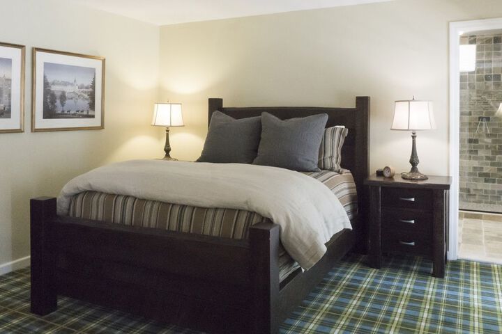Room 3 of 25