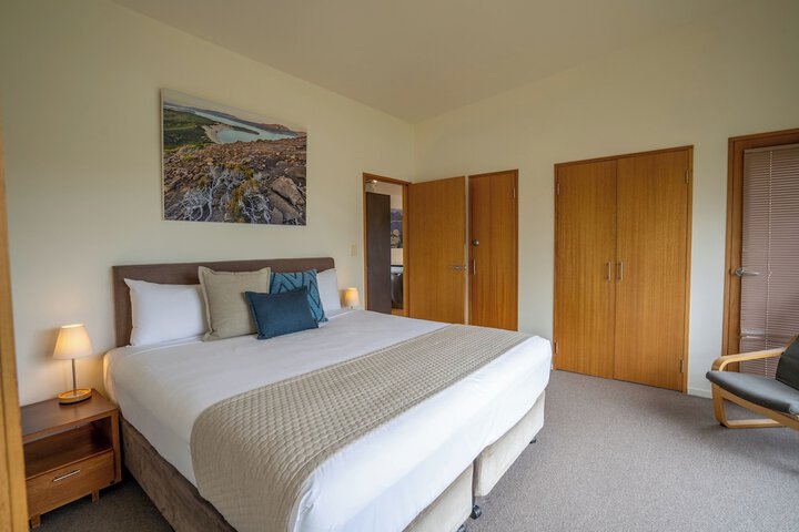 Room 17 of 56