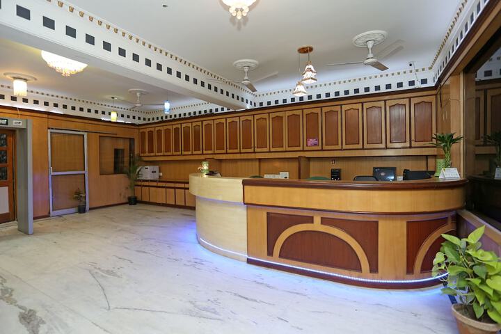 Hotel Interior 4 of 31