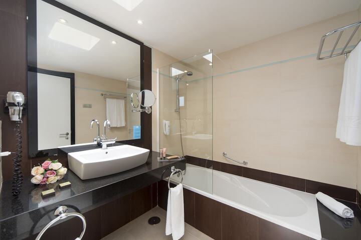 Bathroom Interior Photo