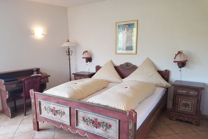 Room 10 of 54