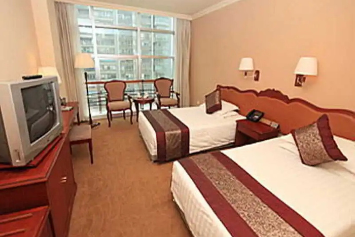 Room 10 of 10