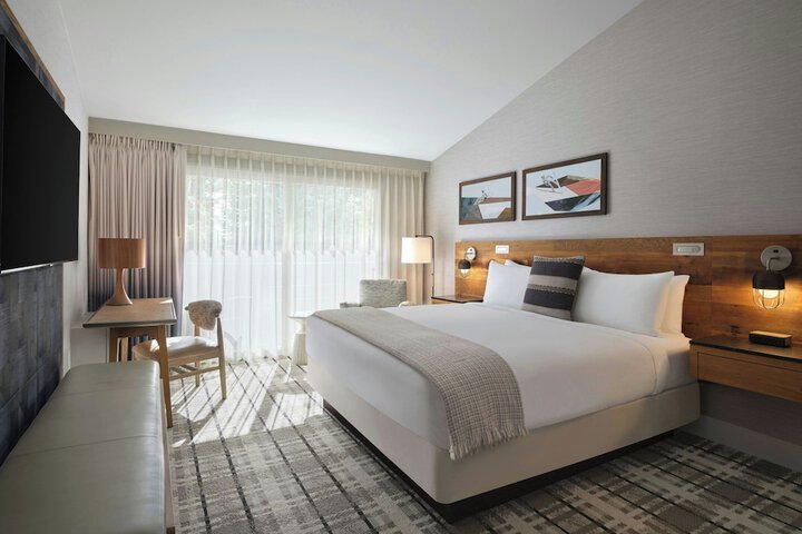 Room 40 of 107