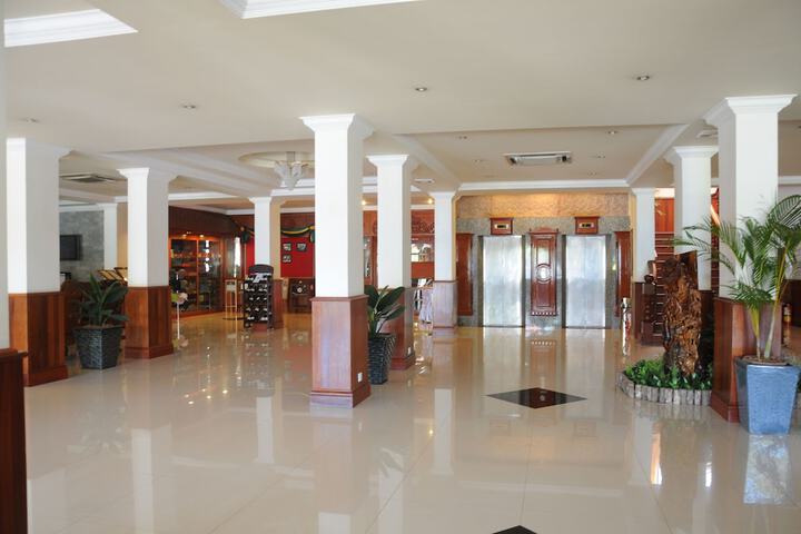 Hotel Interior 8 of 53