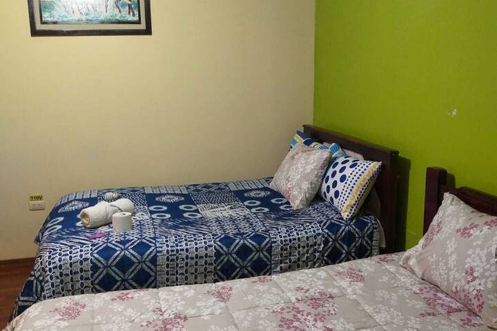 Room 11 of 27