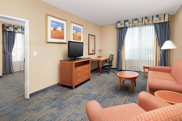Room 16 of 37