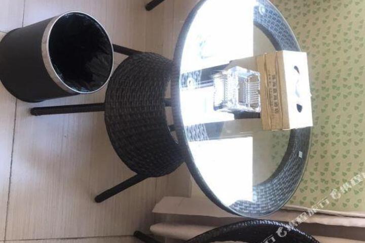 Youran Crazy Hotel (Gongbei Xiawan Branch)