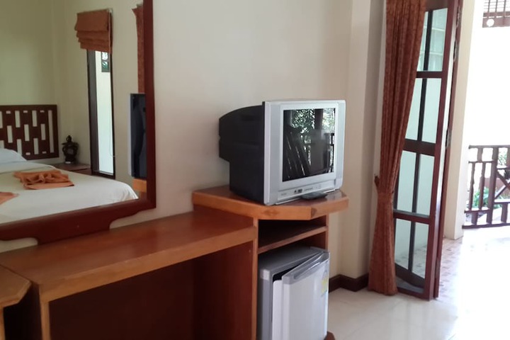 Room 42 of 81