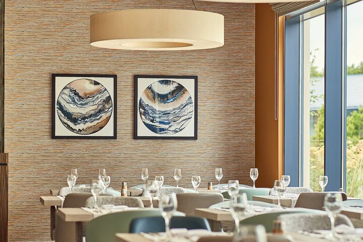 Dining 39 of 78