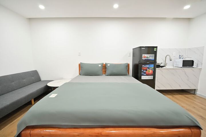 Room 4 of 56