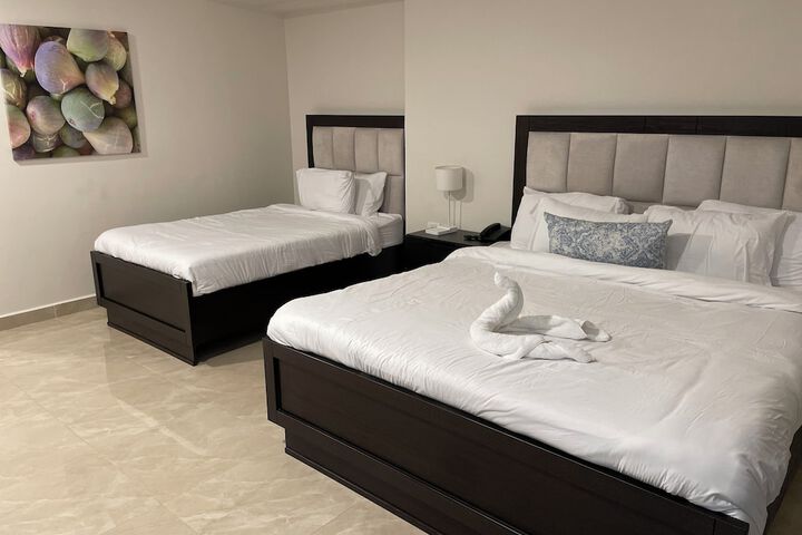 Room 54 of 243