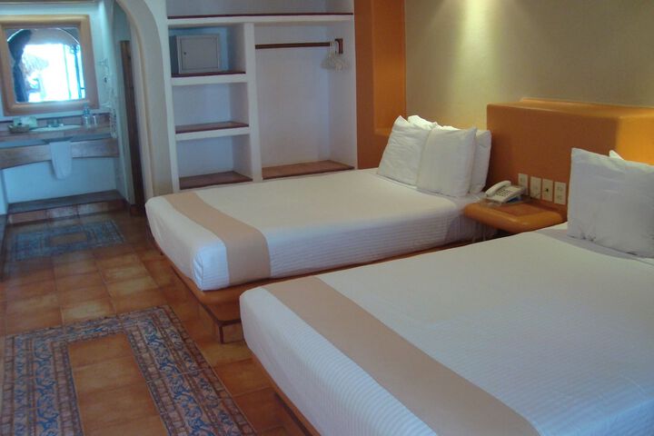 Room 5 of 57