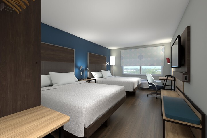 2 Queen Beds (1 of 4)