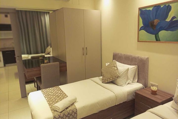 Room 19 of 40