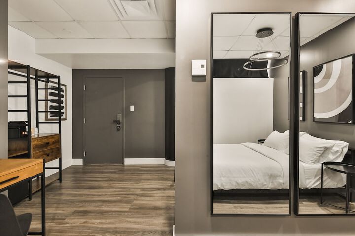 Room 38 of 55