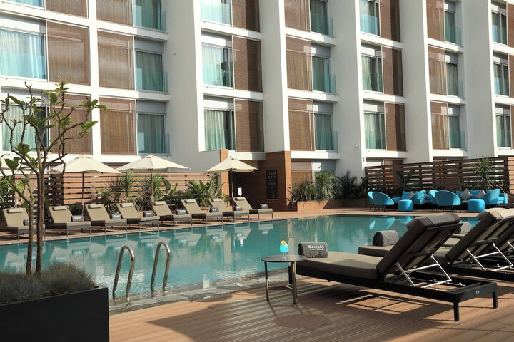 Pool Hotel