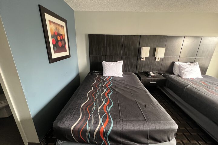 Room 12 of 41