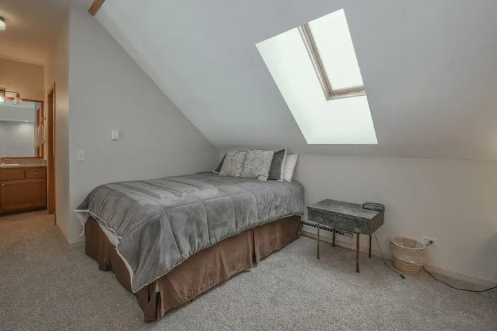 Room 5 of 23