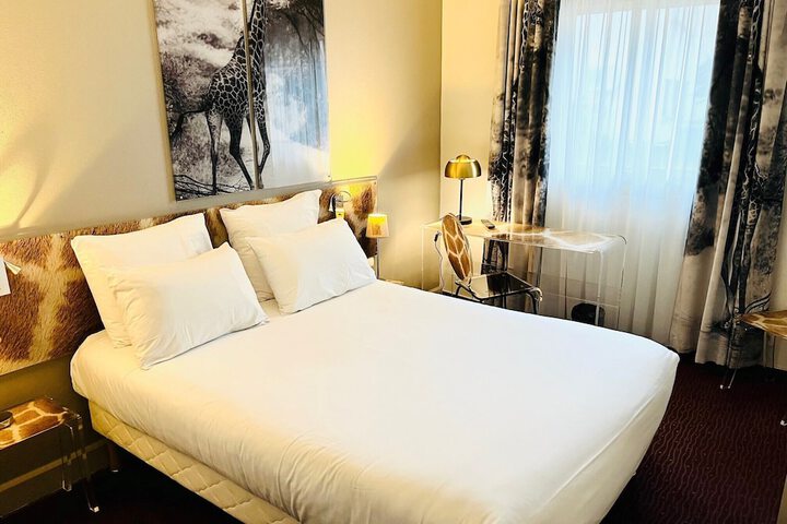 Room 35 of 56