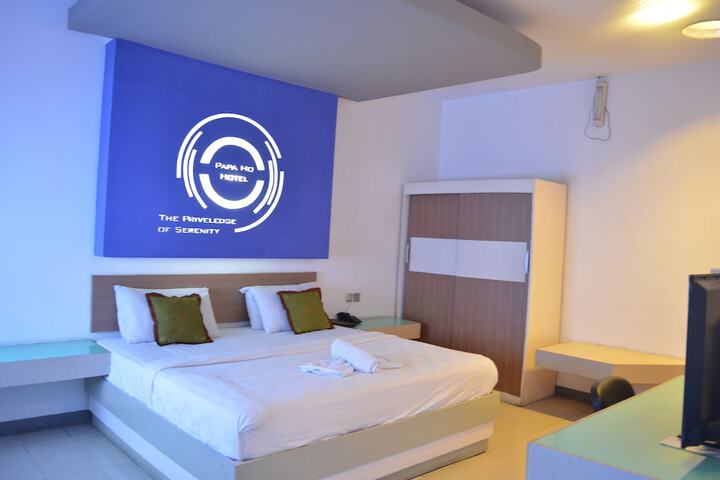 Room 12 of 31
