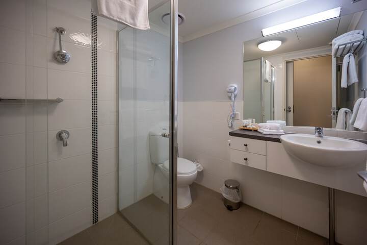 Room 129 of 210