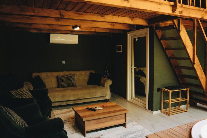 Room 14 of 44