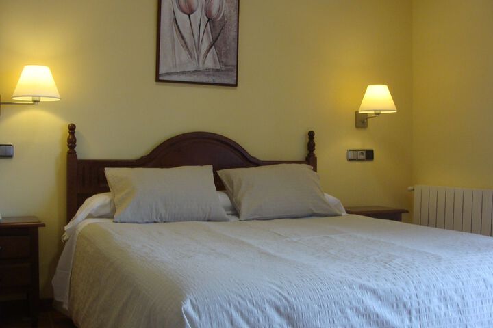 Room 8 of 42