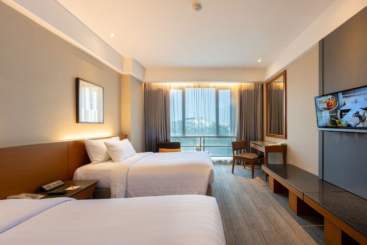 Room 48 of 151