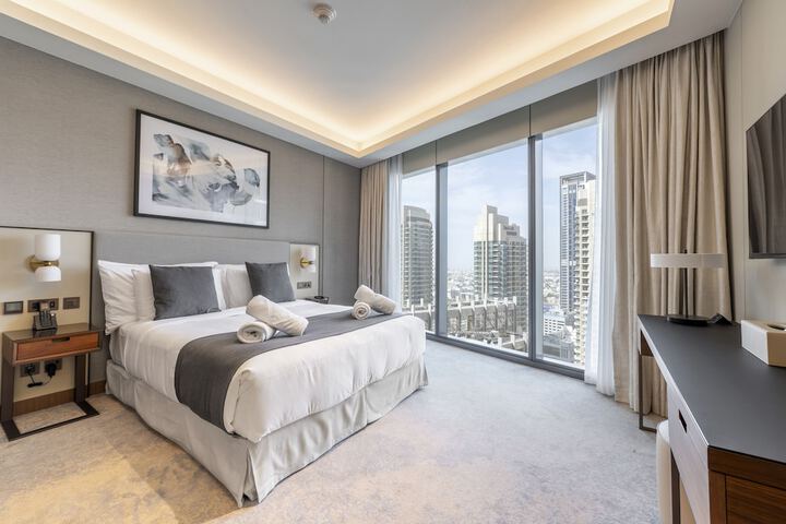 Room 4 of 68
