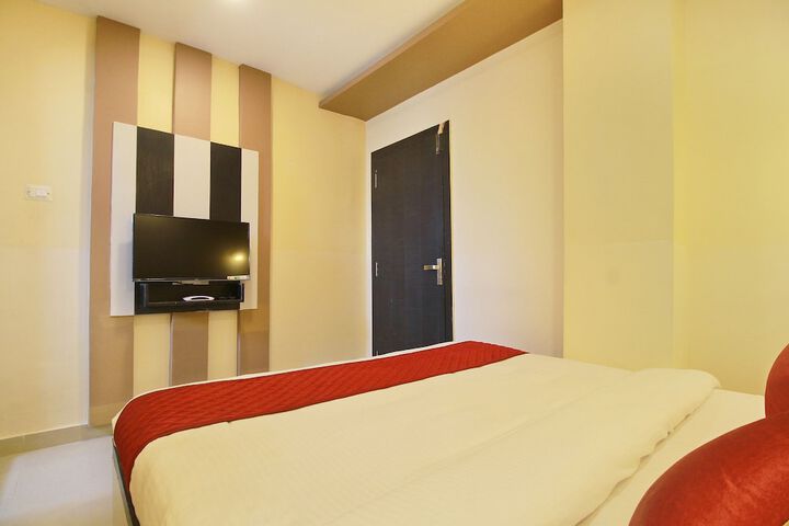 Room 10 of 23