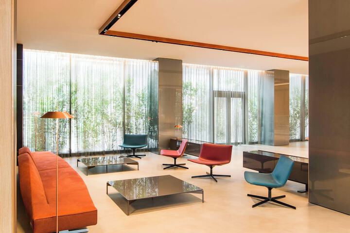 Lobby Photos
