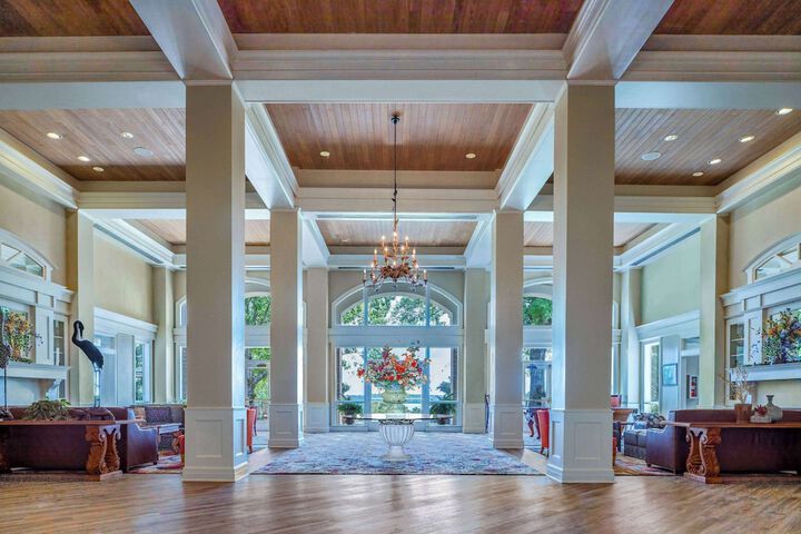 Guest Lobby