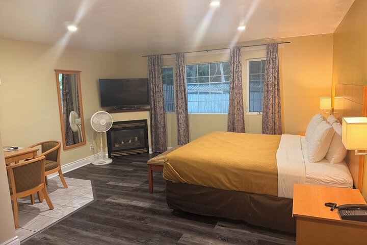 Room 17 of 55