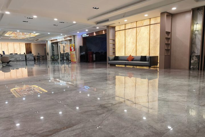 Hotel Interior 13 of 172