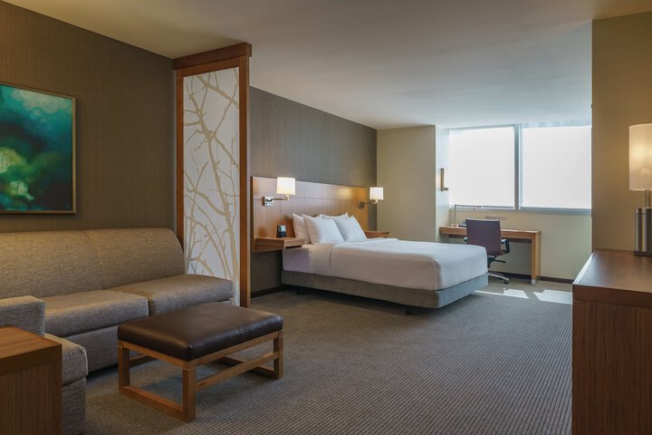 Room 6 of 54