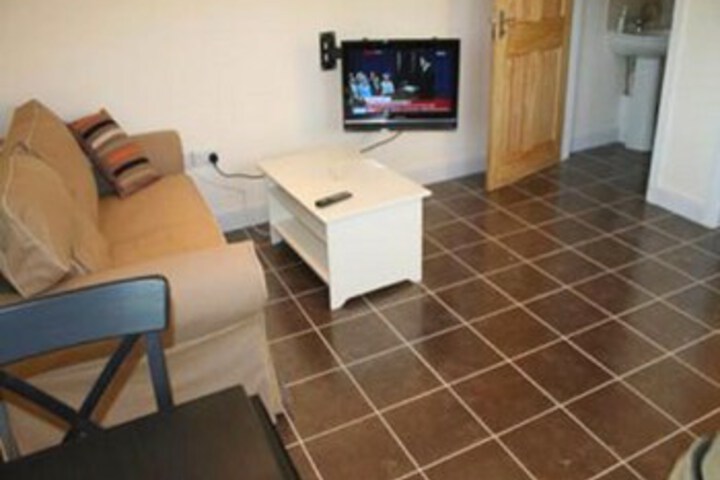 Room 3 of 4