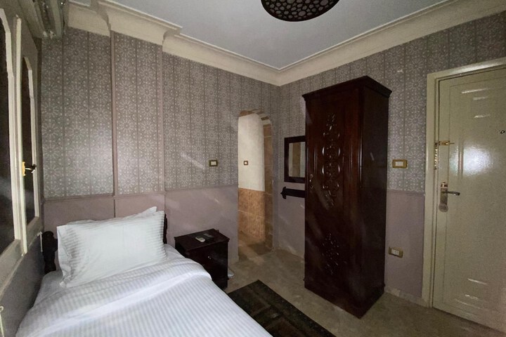 Room 20 of 44