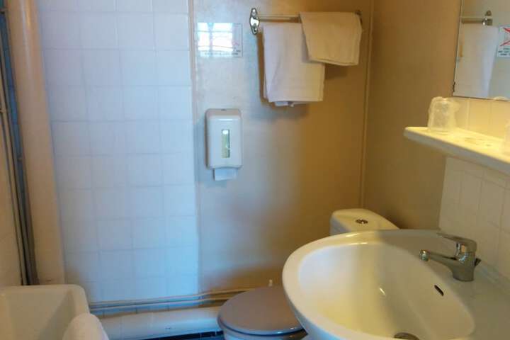 Room 11 of 53