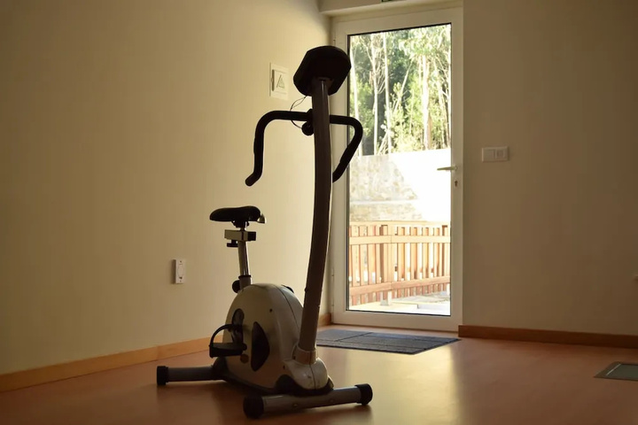 Room 4 of 20