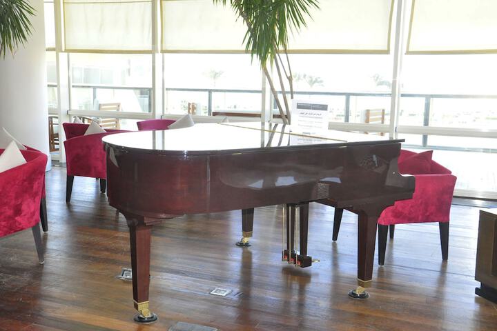 Guest Lobby