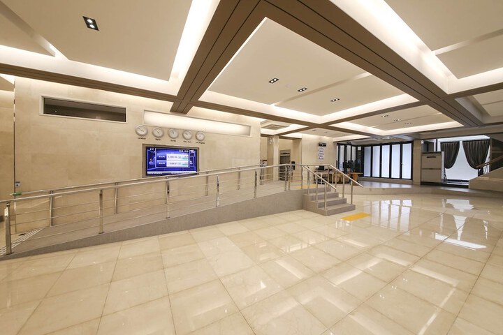 Lobby Entry