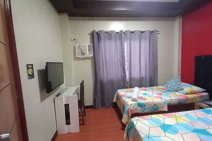 Room 3 of 12
