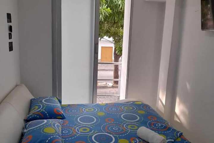 Room 13 of 20