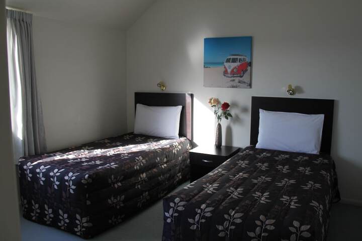 Room 7 of 69