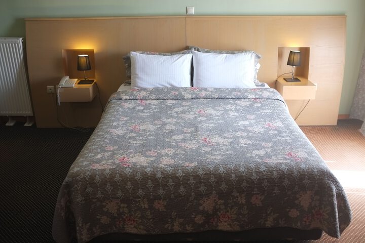 Room 18 of 45