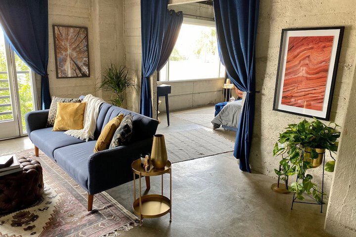 Room 42 of 108