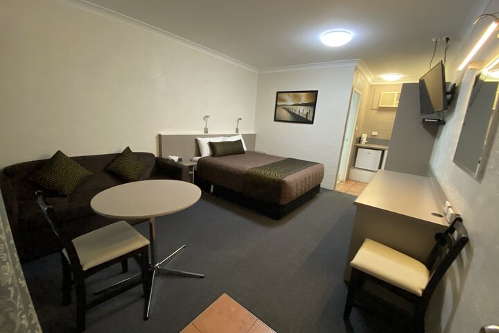 Room 19 of 54